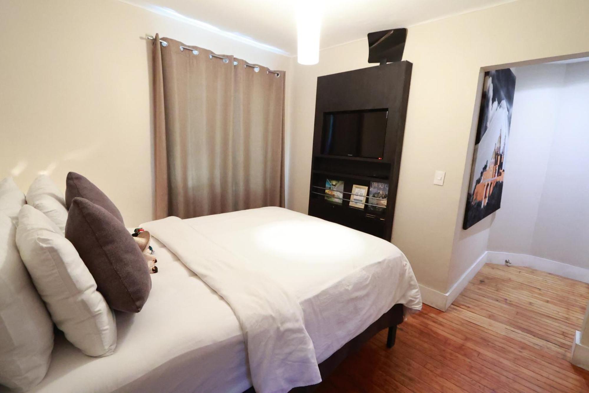 Casa Panuco Bed & Breakfast Kota Meksiko Bagian luar foto